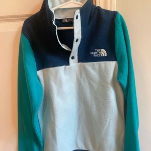 North Face Pullover Quarter Zip (buttons)